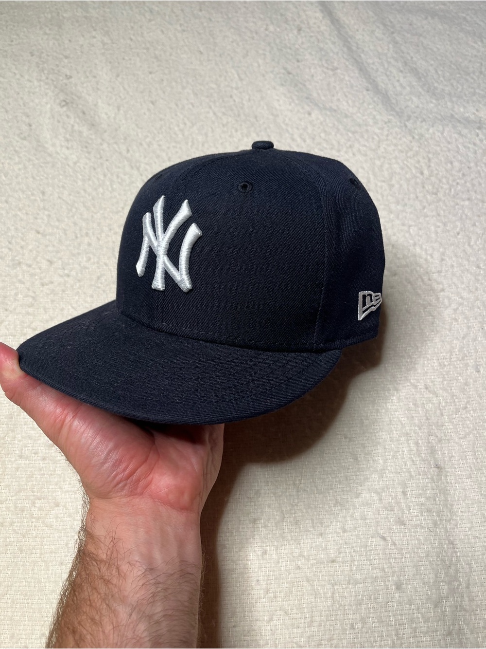 New Era 59Fifty MLB New York Yankees Blue Fitted Hat On-Field Cap Mens 7 3/8 Vtg